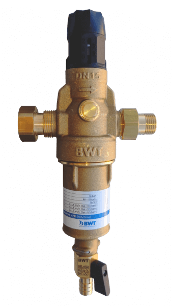 Фильтр механической очистки воды для горячей воды с редуктором давления BWT Protector mini H/R HWS ½"